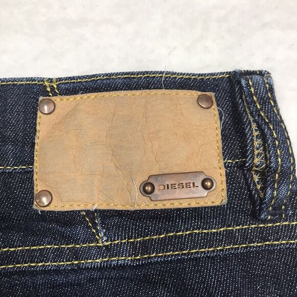 DIESEL Livy Jean Women 28x30 Dark Wash Lo Rise Stretch Denim Made in Italy - Picture 11 of 16